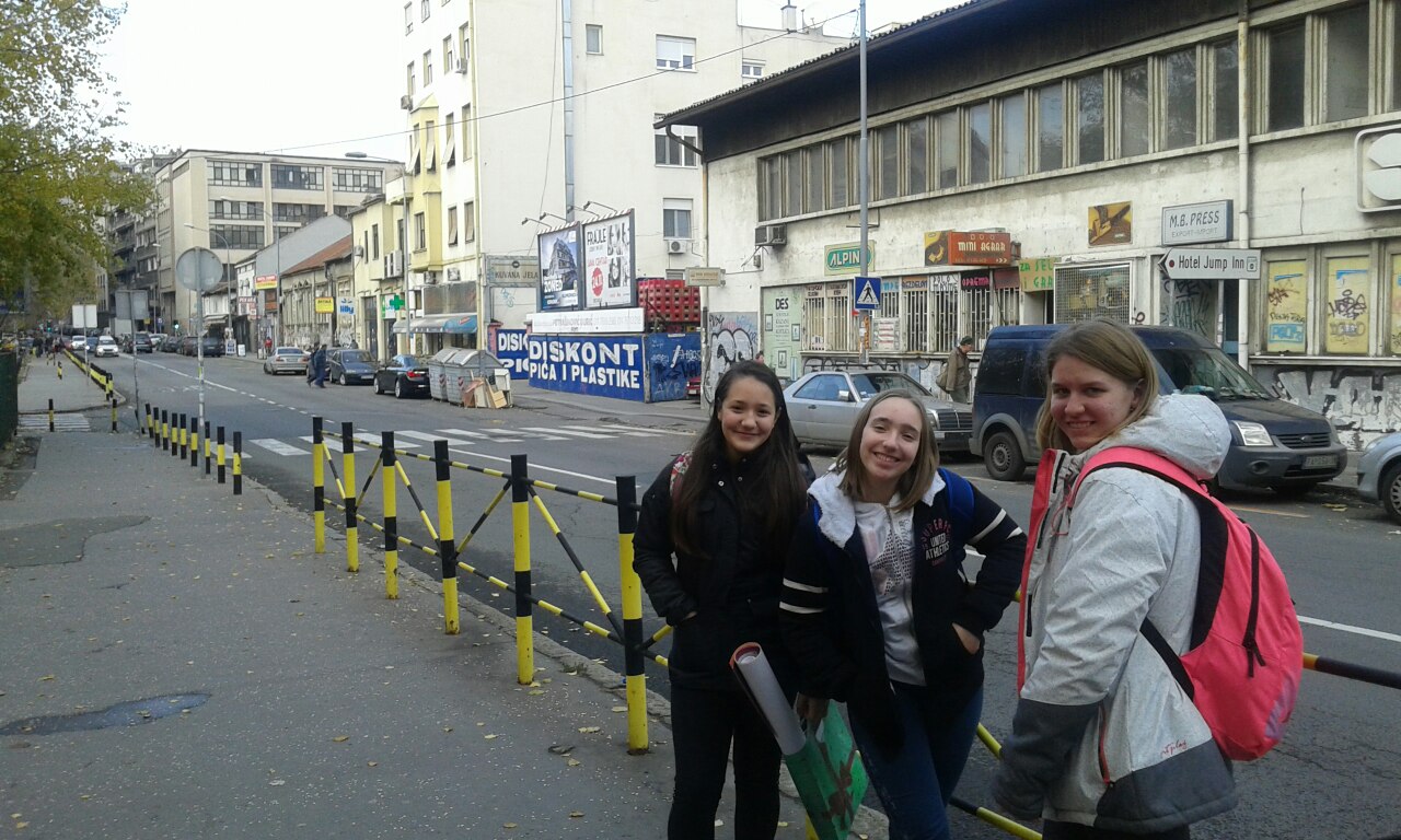 img-63ece816adb2a5768f58b36be3f33035-v.jpg